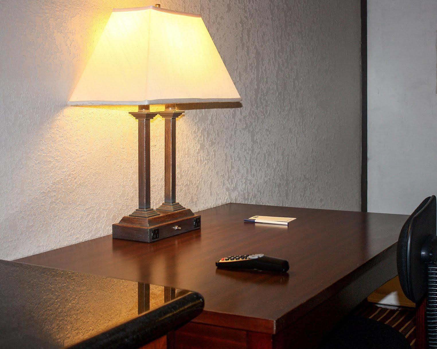 Rodeway Inn Kingsland Εξωτερικό φωτογραφία