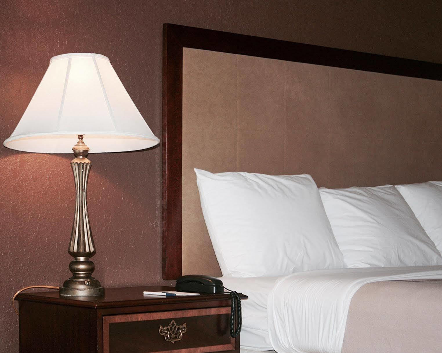 Rodeway Inn Kingsland Εξωτερικό φωτογραφία